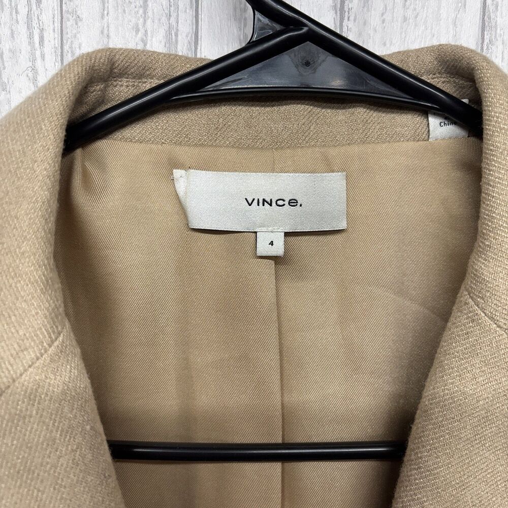 Womens Size 4 Vince. Boyfriend Blazer Tan EUC - Picture 2 of 5